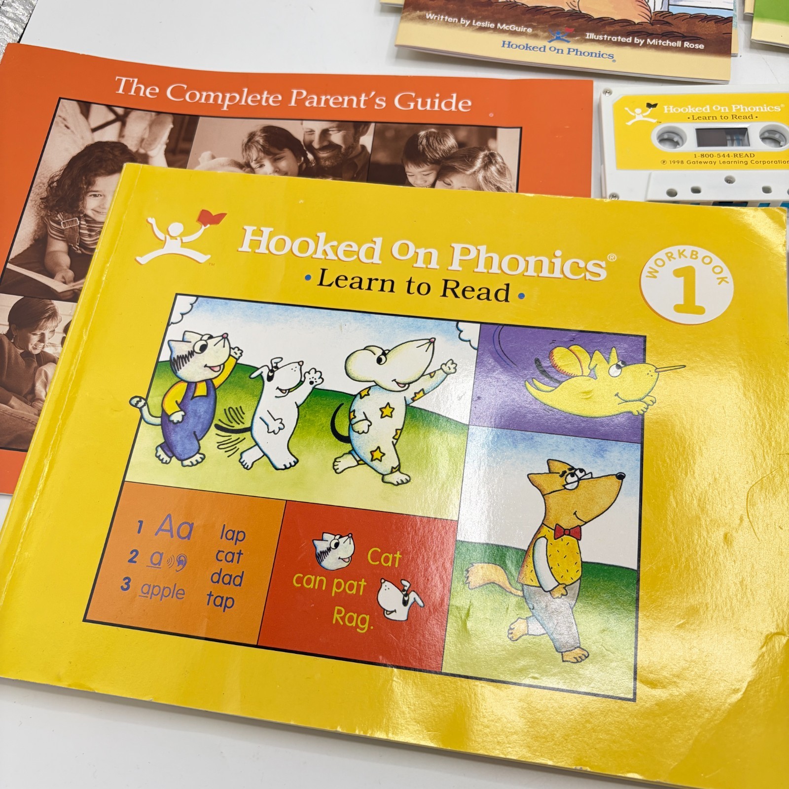 Hooked on Phonics Learn to Read Level 1 – Incomplete set, Missing Cassette 1
