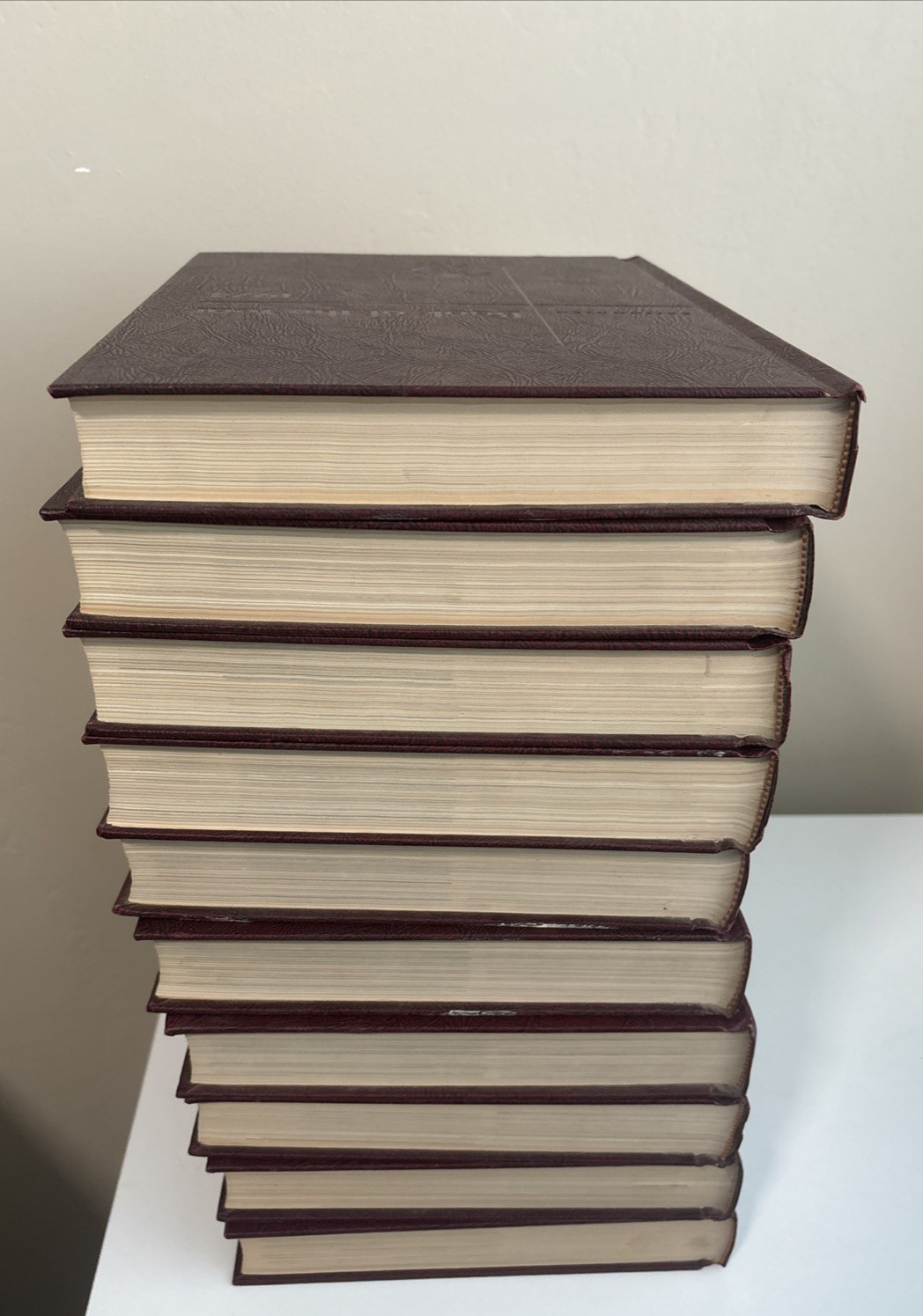 Britannica Book Of The Year 1965-1974 Events From Hardback Leather Set Of 10