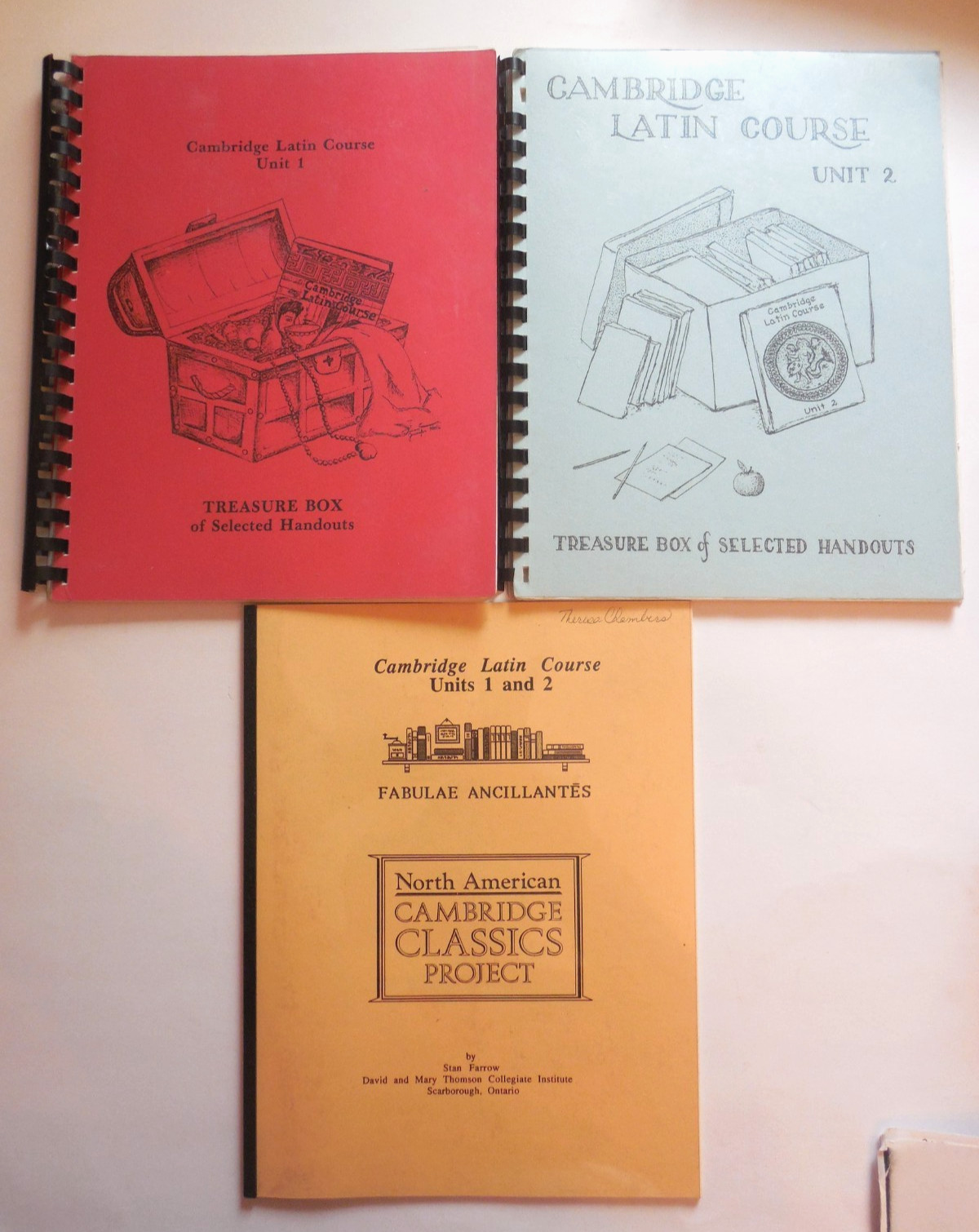 Cambridge Latin Course Unit 1 & 2 Treasure Box of Selected Handouts & Fabulae An