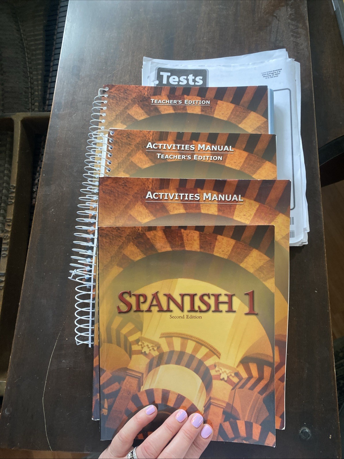 Spanish 1 BJU Second Edition, Student Textbook, Activities, Teachers Edition
