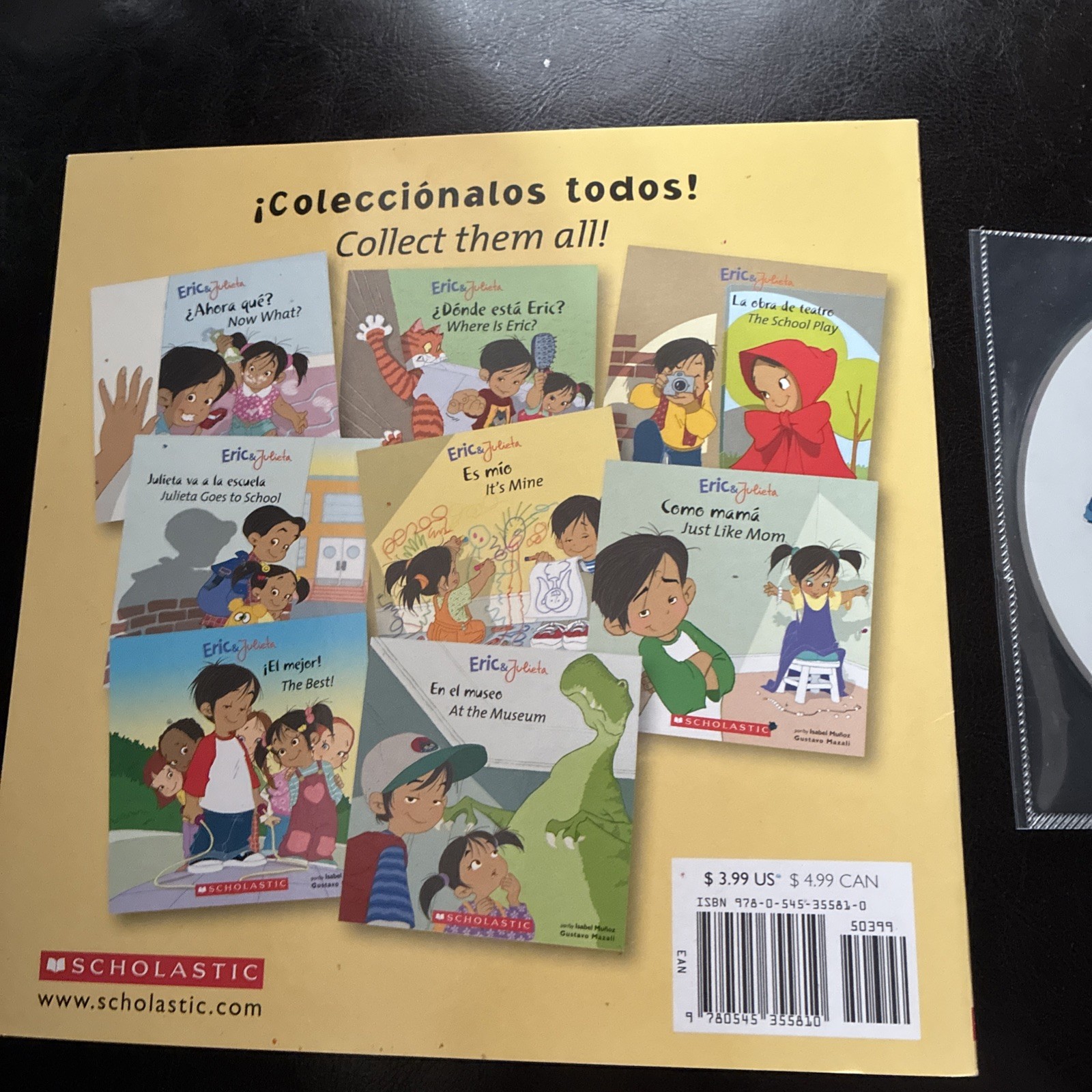SPANISH & ENGLISH Childrens Book W Audio CD -ERIC &JULIETA DESASTRE EN LA COCINA
