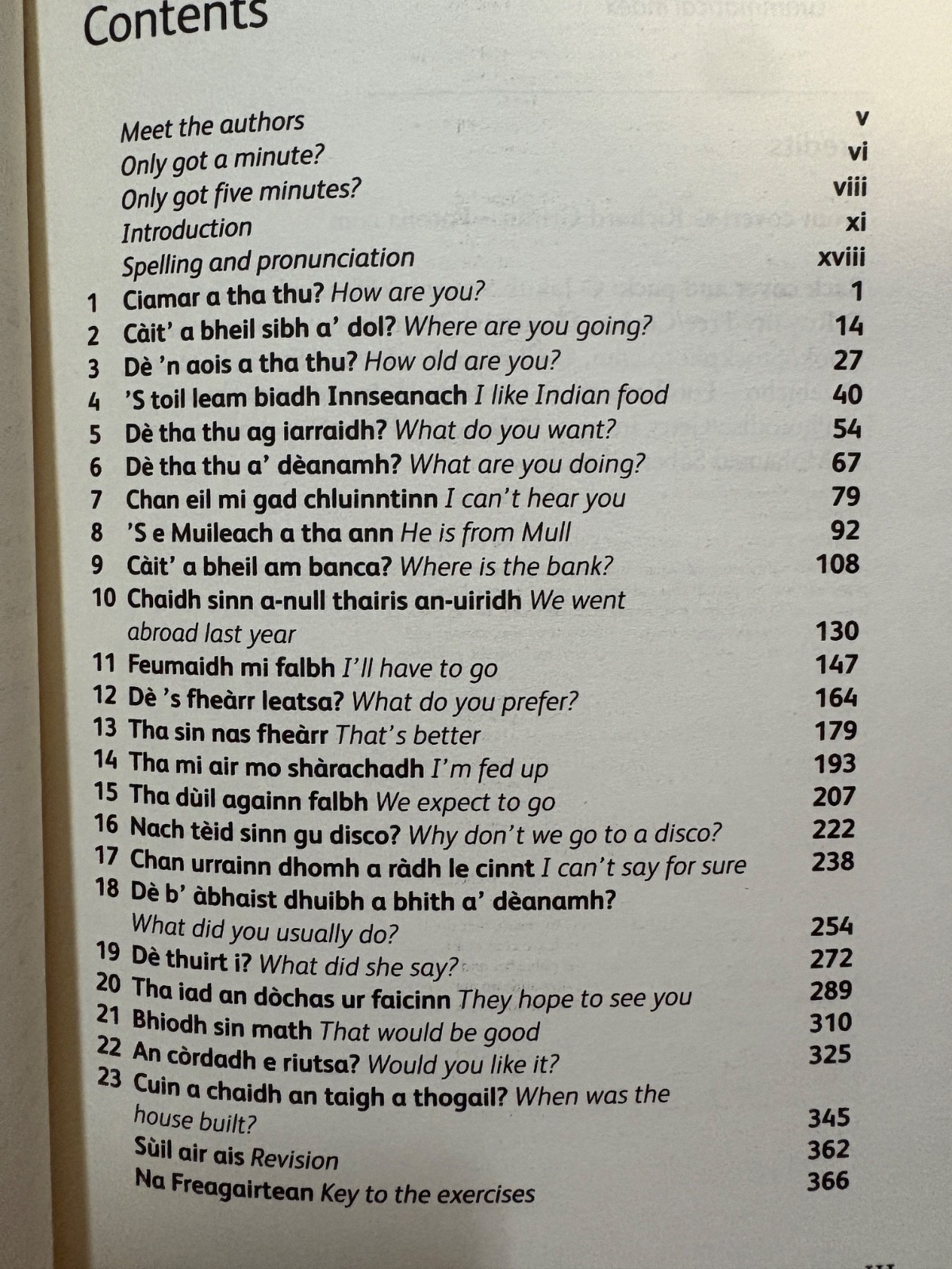 Complete Gaelic with Two Audio CDs: A Teach Yourself Guide 2010