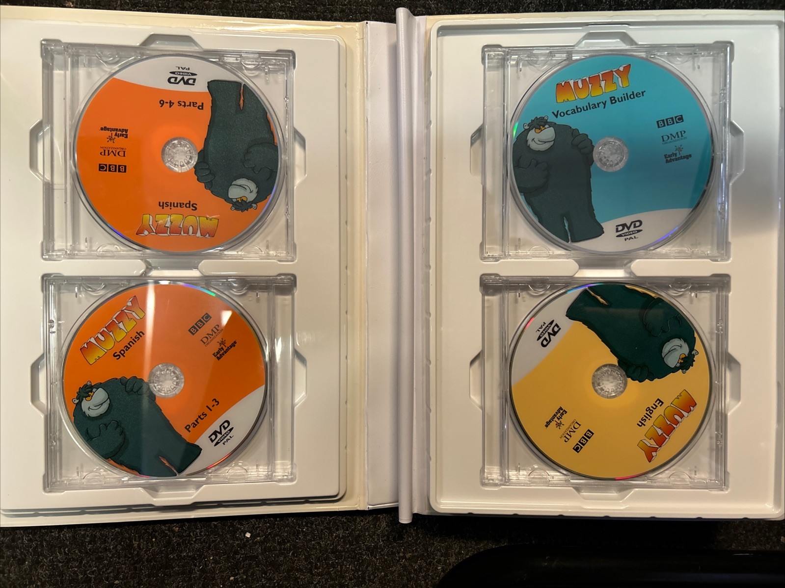 MUZZY BBC Language Course For Children Level 1 SPANISH w/ 4 DVDs 2 CDs Book Set
