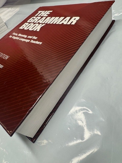 The Grammar Book – Hardcover, by Larsen-Freeman Diane; Celce-Murcia – Like New