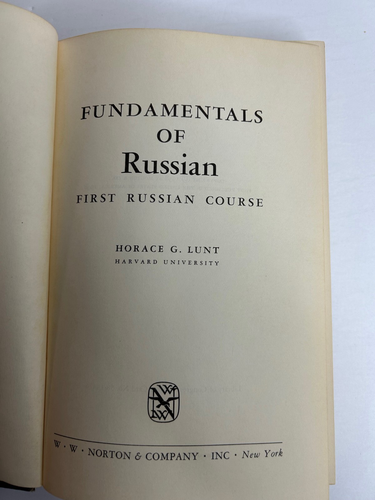 Fundamentals of Russian – by Horace G. Lunt