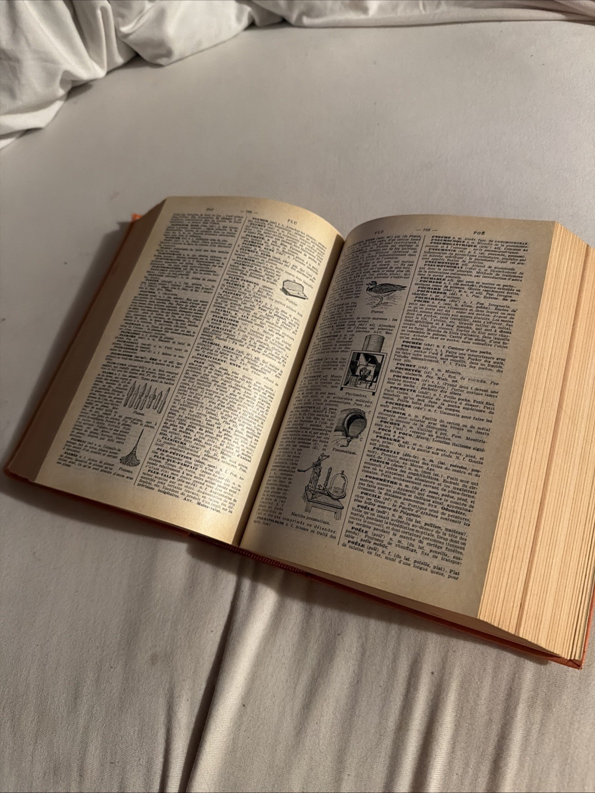 Petit Larousse Illustre 1952 Very Good Condition