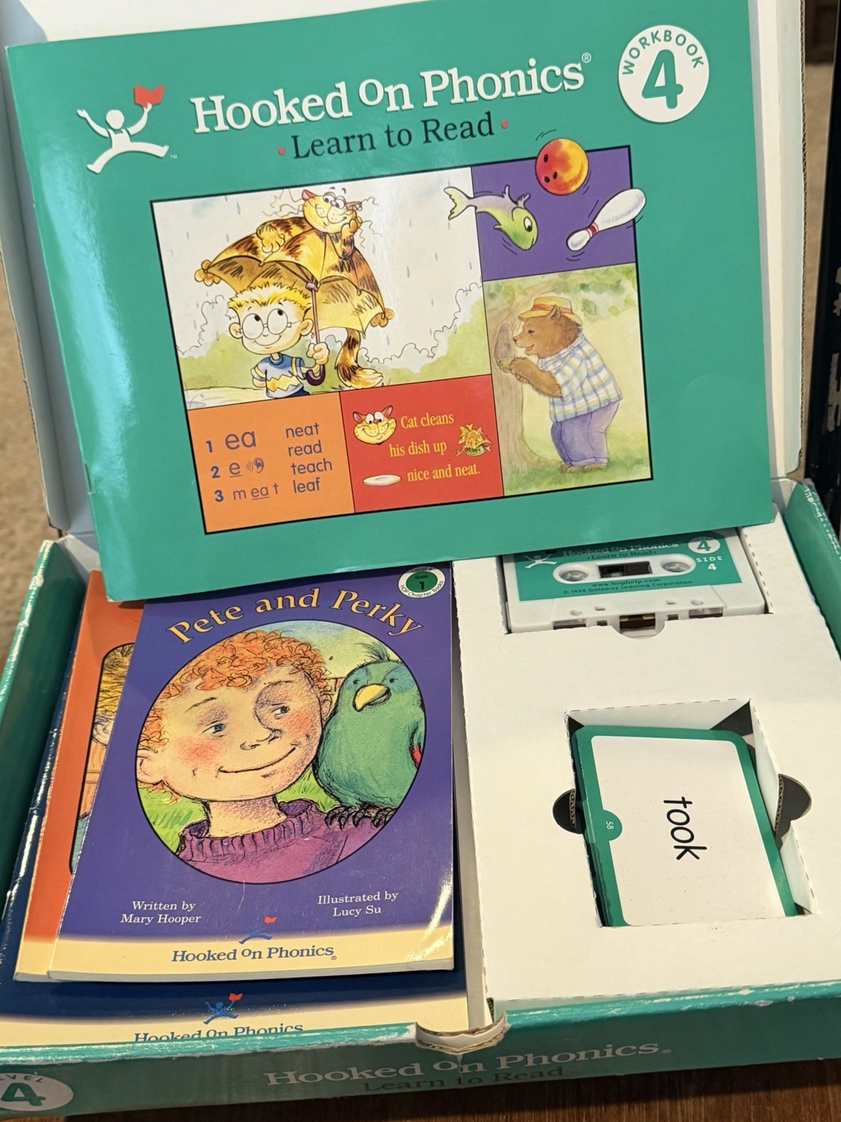 Hooked On Phonics Complete Levels 1 – 5 Books Flashcards Cassette Tapes Books