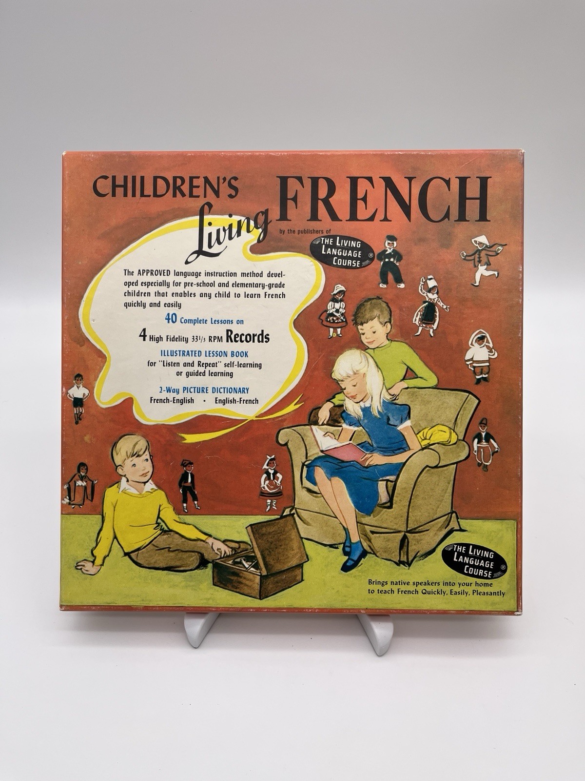 Children’s Living French Course : 4 LPs & 2 Books – 1960