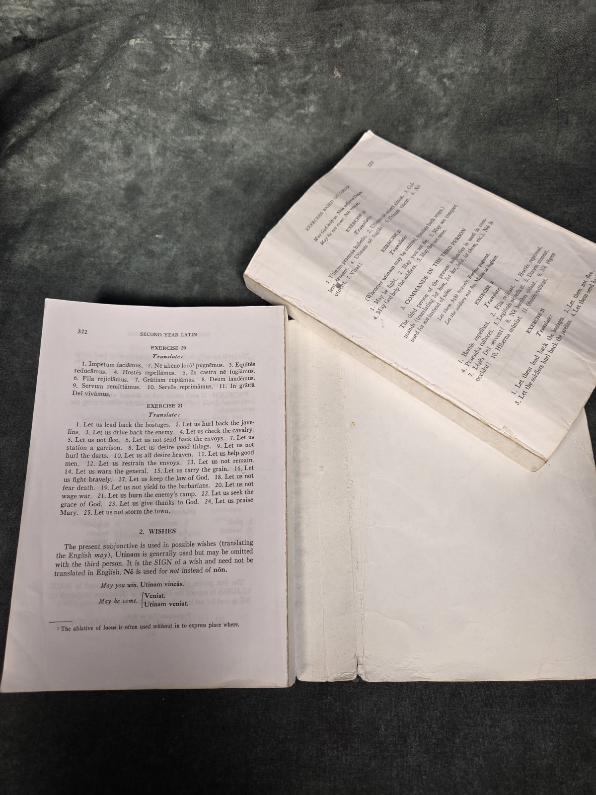 Henle Latin Ser.: Second Year Latin by Robert J. Henle (1958, Trade Paperback)