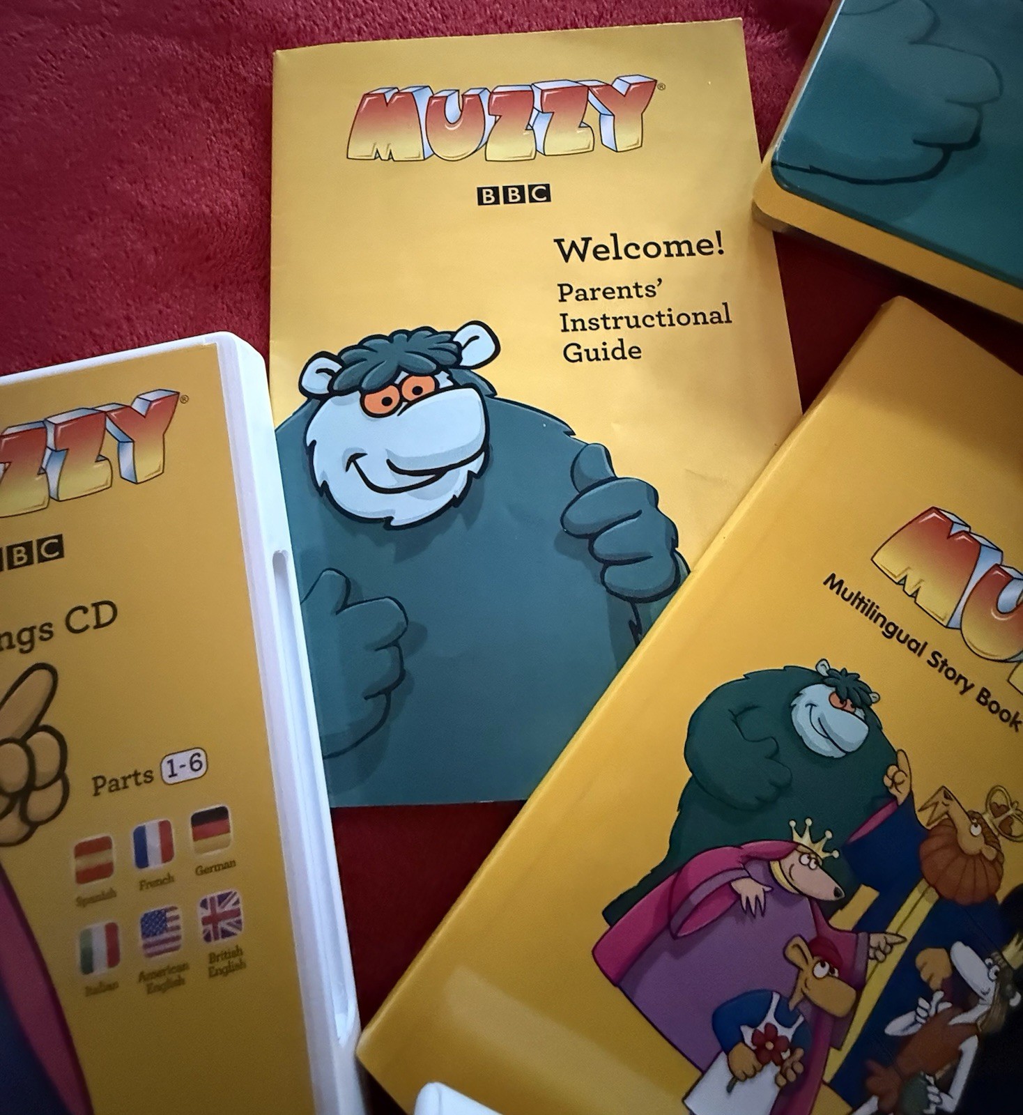 BBC MUZZY Early Level 1 Multilingual Language DVD/CD/CD-Rom Booklet Box Set