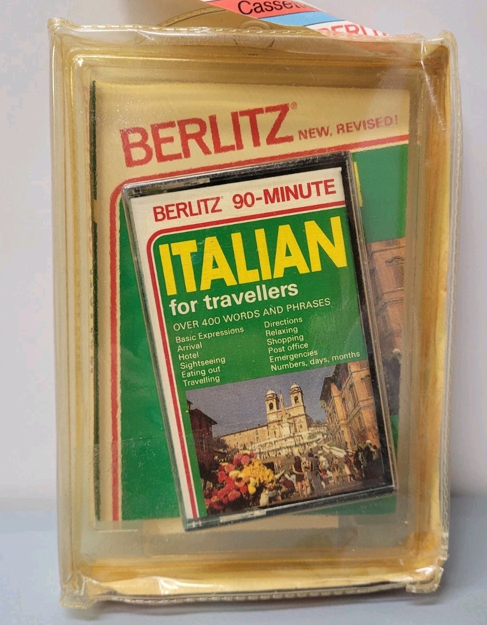 Vintage Berlitz 90-Minute Italian for travelers cassette Tape plus Phrase Book