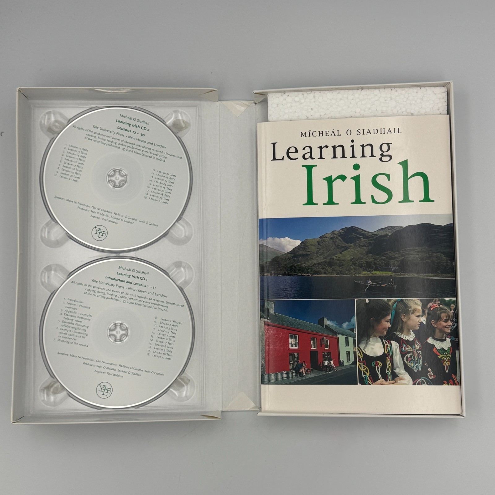 Learning Irish by Michael O’Siadhail Book and 4 x CDs Yale University Press