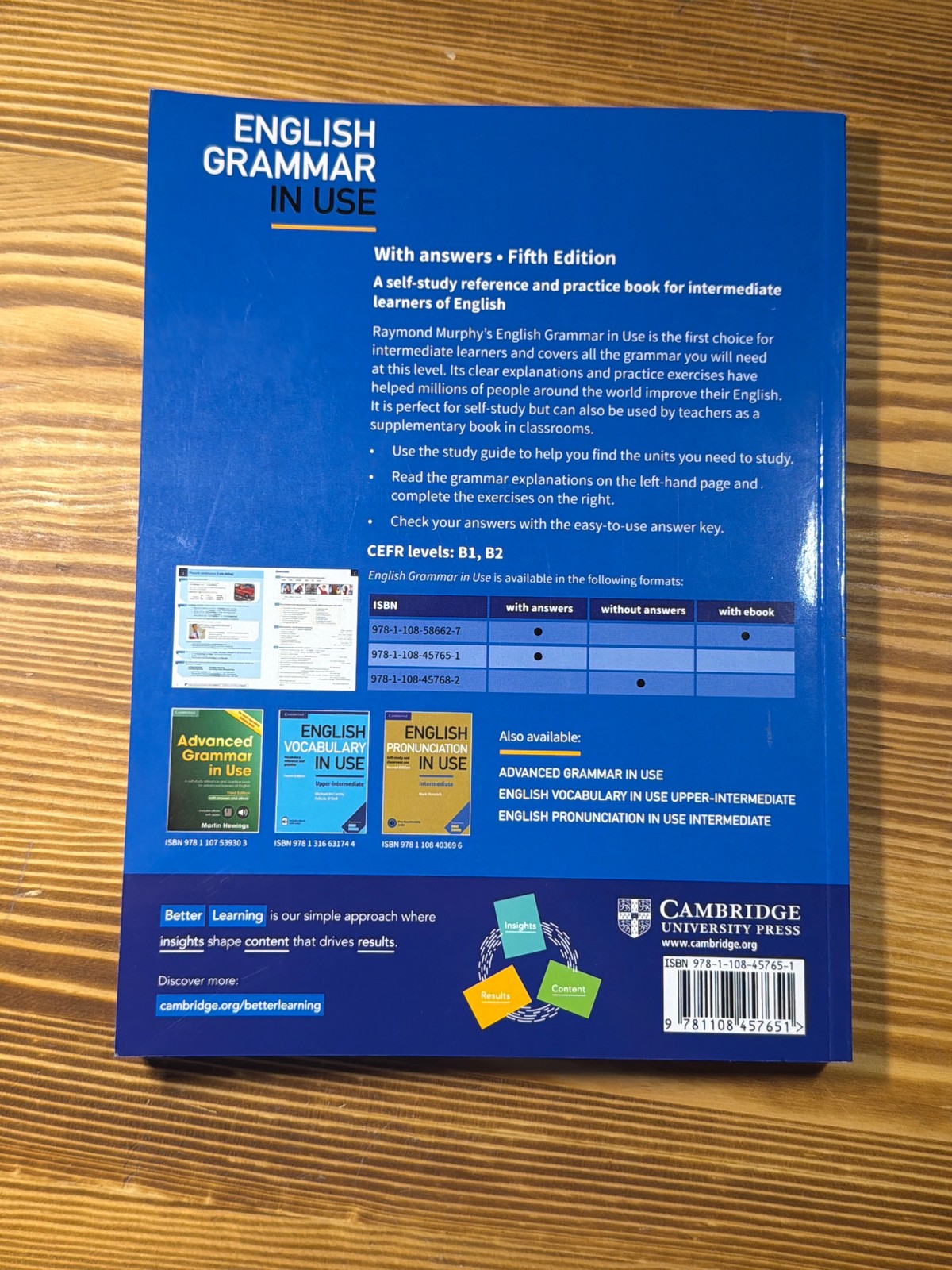 English Grammar in Use Book with Answers: A Self-Study Reference and Practice Bo