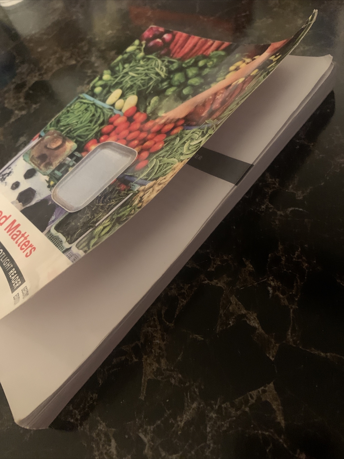Food Matters [Bedford Spotlight Reader] by Bauer, Holly , Paperback