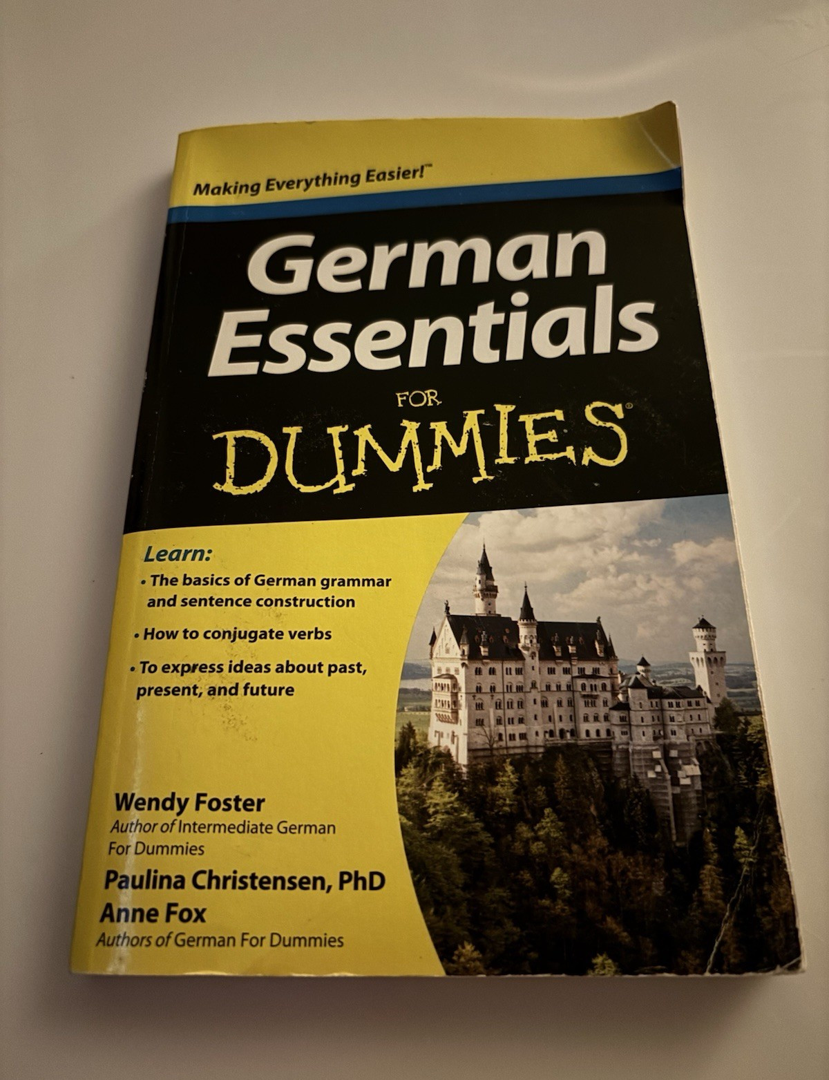 John Wiley & Sons German Essentials For Dummies Paperback 2009 A1 Beginner