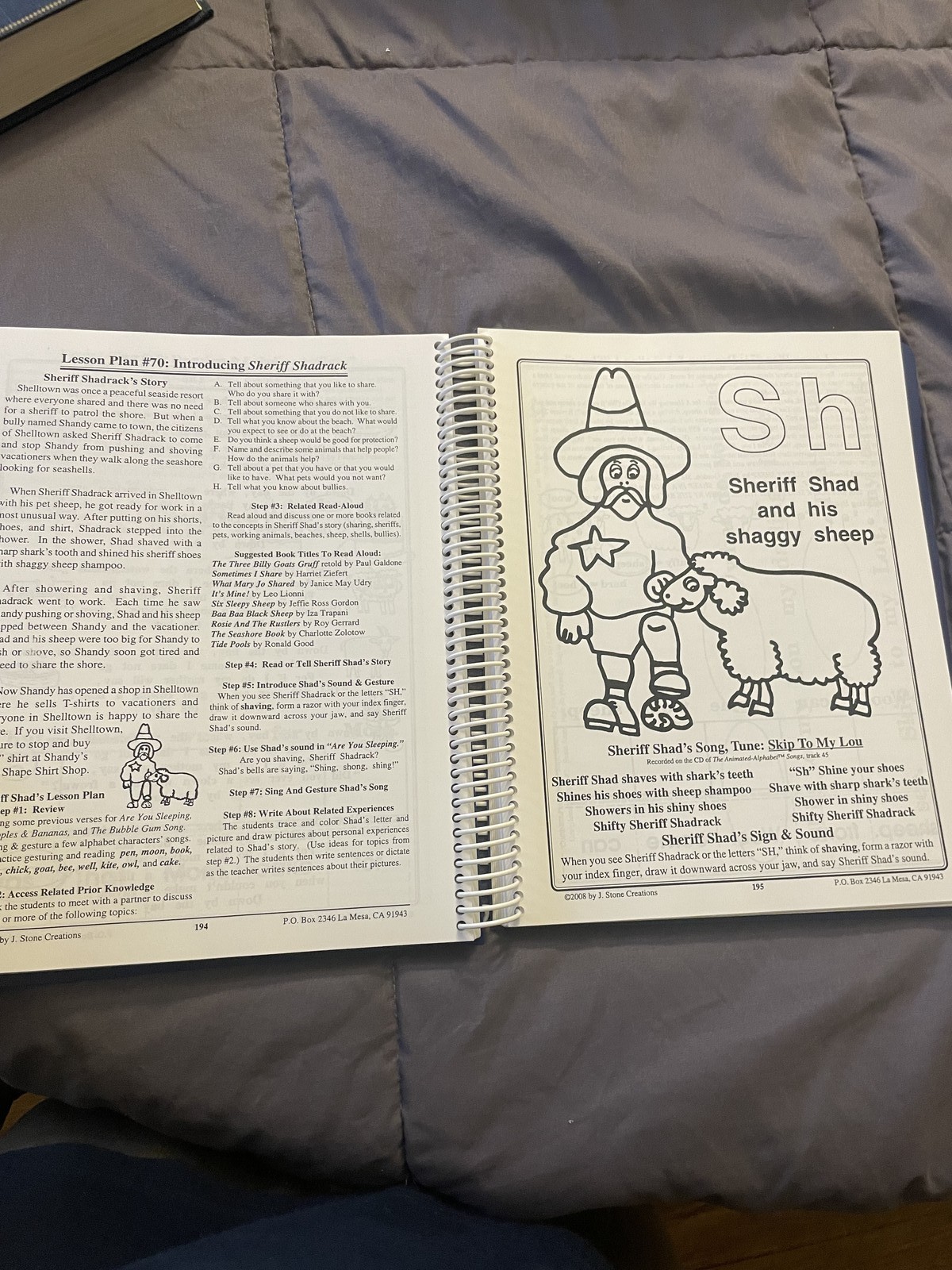 The Animated-Alphabet Story, Song, And Action Book Language Course Workbook