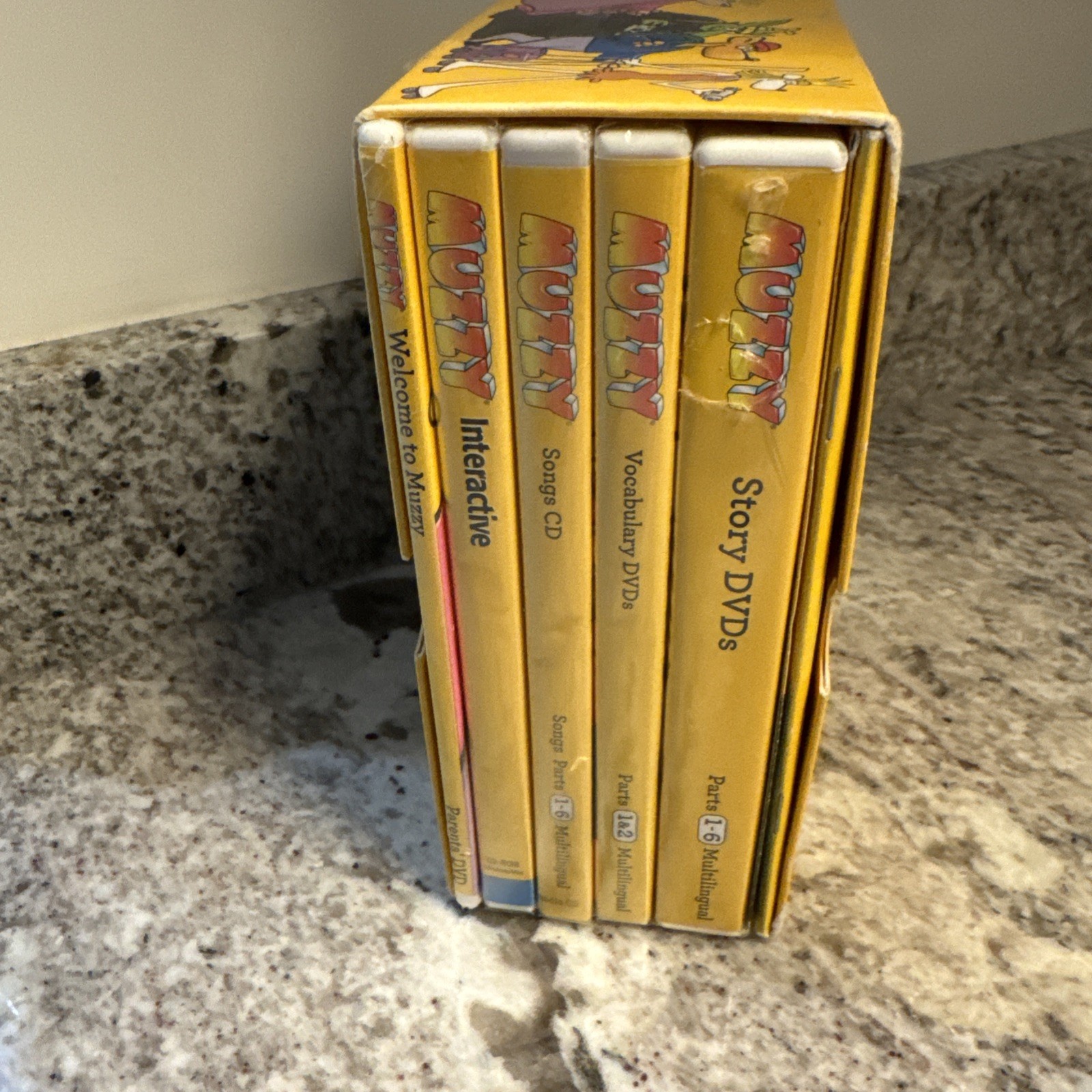 BBC MUZZY Early Level 1 Multilingual Language DVD/CD/CD-Rom Box Set (N9)