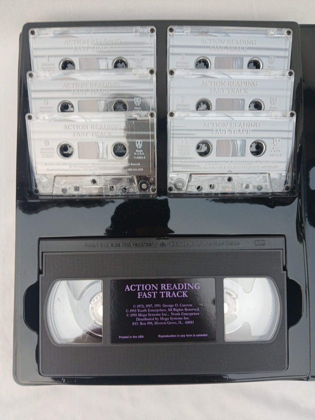 Action Reading Fast Track Mega Systems 1995 VHS And Cassettes With Workbook #S1